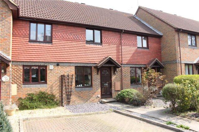  Image of 2 bedroom Detached house for sale in Martinsyde Woking GU22 at Woking  Pyrford, GU22 8HT