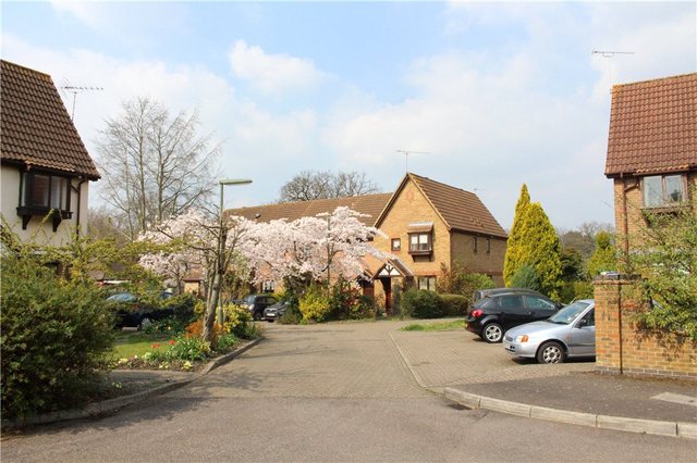  Image of 2 bedroom Detached house for sale in Martinsyde Woking GU22 at Woking  Pyrford, GU22 8HT