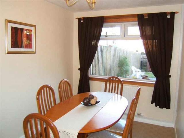  Image of 3 bedroom Terraced house to rent in Maryfield Park Mid Calder Livingston EH53 at Mid Calder West Lothian West Lothian, EH53 0SD