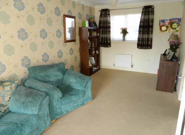 Image of 5 bedroom Semi-Detached house for sale in Maskell Drive Bedford MK41 at Bedford, MK41 0GN