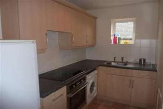  Image of 2 bedroom Property to rent in Massingham Park Taunton TA2 at Taunton, TA2 7TG