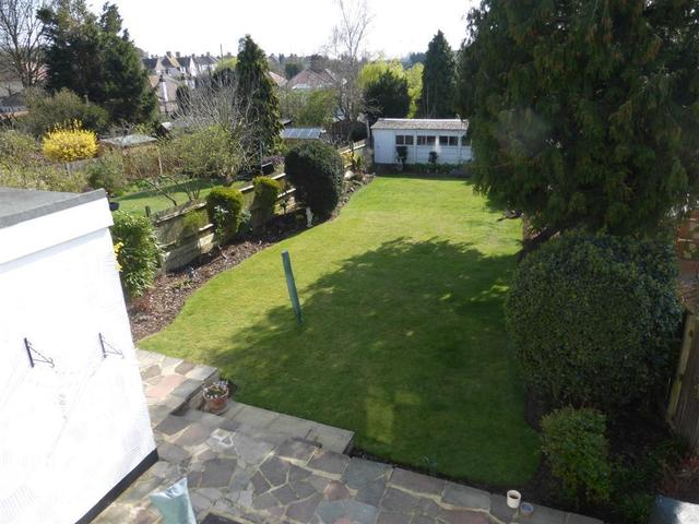 Image of 4 bedroom Detached house for sale in Mayplace Road East Bexleyheath DA7 at Barnehurst Kent Crayford, DA7 6JT