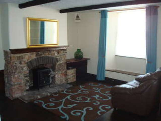 Image of 2 bedroom Terraced house to rent in Meadfoot Lane Torquay TQ1 at Torquay St Marychurch, TQ1 2BW