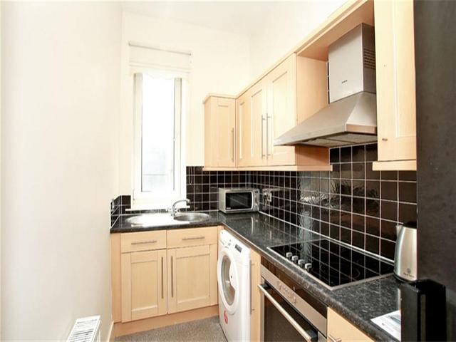  Image of 1 bedroom Flat to rent in Merkland Road East Aberdeen AB24 at City Centre Aberdeen Aberdeen, AB24 5PR