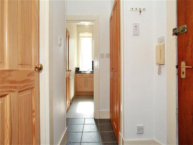  Image of 1 bedroom Flat to rent in Merkland Road East Aberdeen AB24 at City Centre Aberdeen Aberdeen, AB24 5PR