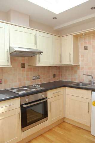  Image of 1 bedroom Flat to rent in Middle Way Chinnor OX39 at Middle Way  Chinnor, OX39 4TP