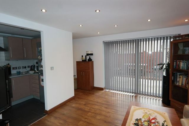  Image of 1 bedroom Flat for sale in Miles Drive London SE28 at Miles Drive  West Thamesmead, SE28 0JA