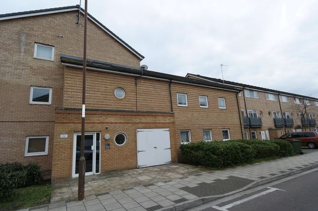  Image of 1 bedroom Flat for sale in Miles Drive London SE28 at Miles Drive  West Thamesmead, SE28 0JA