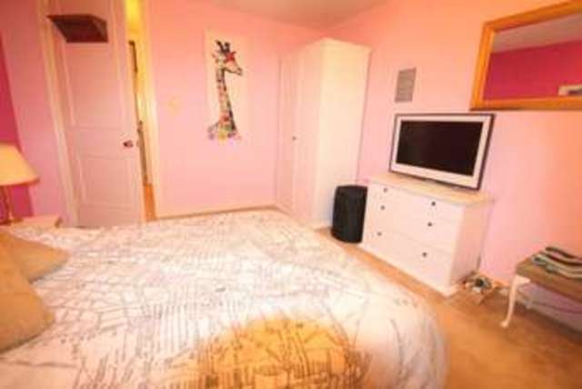  Image of 1 bedroom House Share to rent in Queen Anne Street London W1G at Queen Anne Street,  London, W1G 9HN