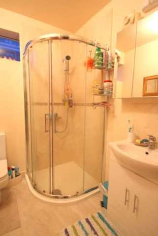  Image of 1 bedroom House Share to rent in Queen Anne Street London W1G at Queen Anne Street,  London, W1G 9HN