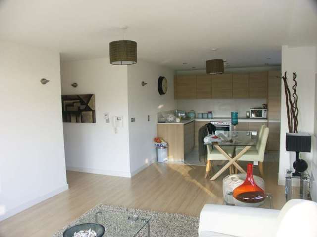  Image of 2 bedroom Apartment to rent in Mirabel Street Manchester M3 at Mirabel Street  Manchester, M3 1NG