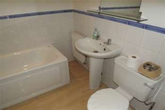  Image of 2 bedroom Flat to rent in Montpelier Crescent Brighton BN1 at Brighton, BN1 3JF