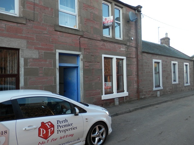  Image of 2 bedroom Flat to rent in Morn Street Alyth Blairgowrie PH11 at Alyth Perthshire Perthshire, PH11 8BE