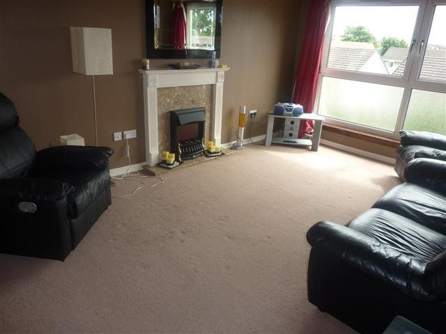  Image of 2 bedroom Flat to rent in Mortonhall Park Place Edinburgh EH17 at Liberton Edinburgh Edinburgh, EH17 8SZ