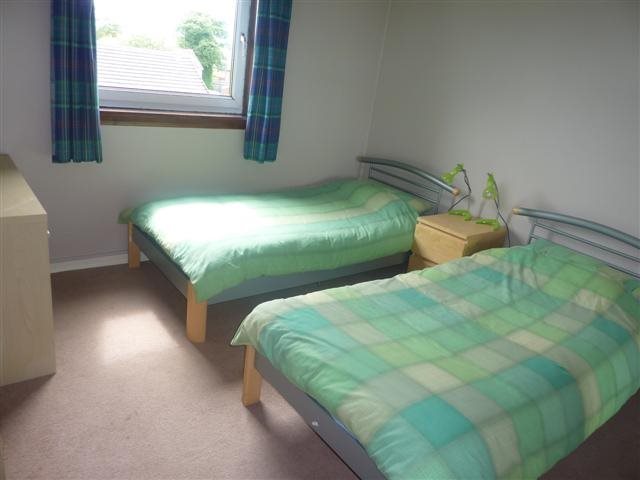  Image of 2 bedroom Flat to rent in Mortonhall Park Place Edinburgh EH17 at Liberton Edinburgh Edinburgh, EH17 8SZ