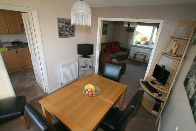  Image of 2 bedroom End of Terrace to rent in Mothecombe Walk Leigham Plymouth PL6 at Mothecombe Walk Leigham Plymouth, PL6 8RE