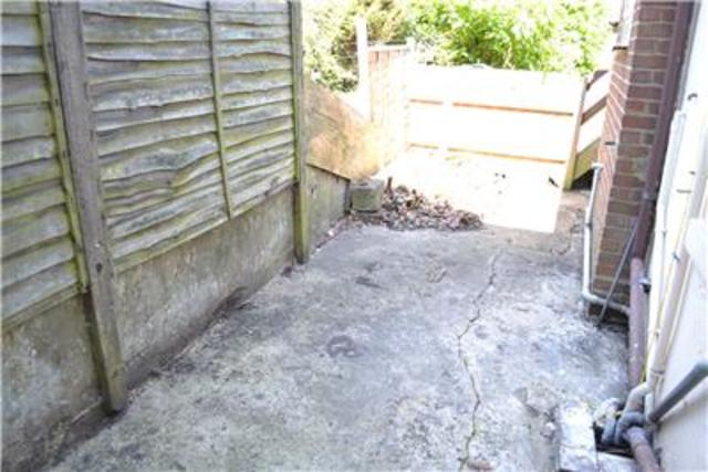  Image of 1 bedroom Flat to rent in Mount Pleasant Road Hastings TN34 at Hastings East Sussex Hastings, TN34 3SB