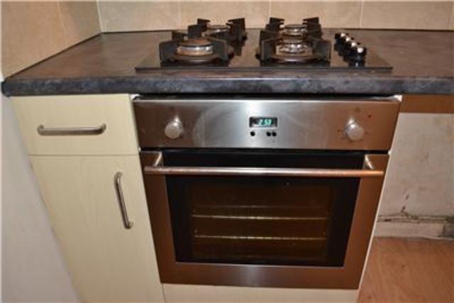  Image of 1 bedroom Flat to rent in Mount Pleasant Road Hastings TN34 at Hastings East Sussex Hastings, TN34 3SB