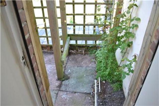  Image of 1 bedroom Flat to rent in Mount Pleasant Road Hastings TN34 at Hastings East Sussex Hastings, TN34 3SB