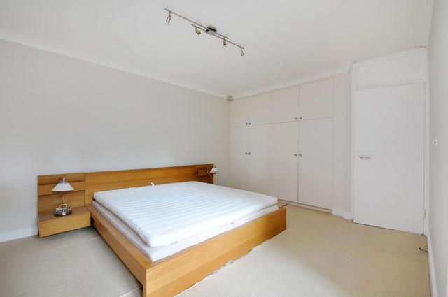  Image of 2 bedroom Detached house to rent in Maresfield Gardens London NW3 at Maresfield Gardens Hampstead Belsize Park, NW3 5SL