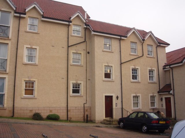  Image of 2 bedroom Flat to rent in Nether Liberton Court Edinburgh EH16 at Newington Edinburgh Edinburgh, EH16 5UN