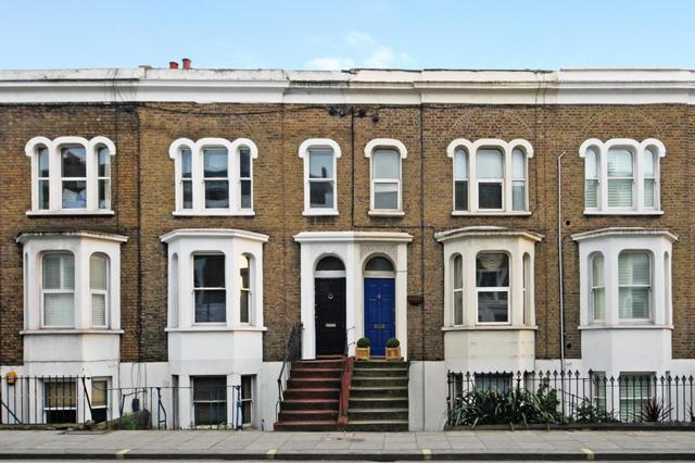  Image of 2 bedroom Detached house to rent in New Kings Road London SW6 at New Kings Road  London, SW6 4SB