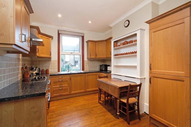  Image of 2 bedroom Detached house to rent in New Kings Road London SW6 at New Kings Road  London, SW6 4SB