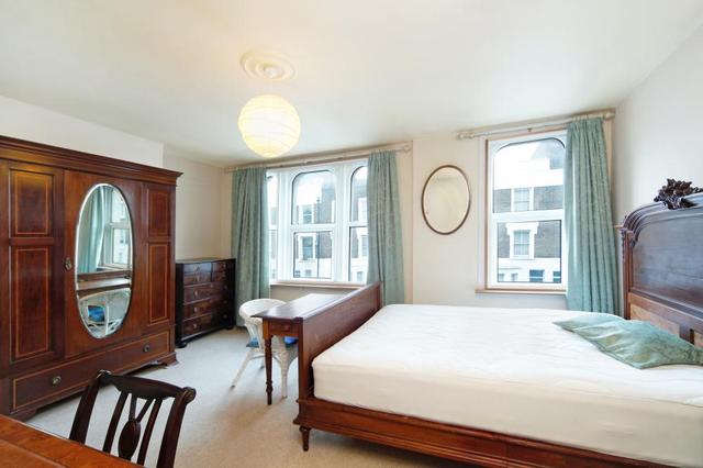  Image of 2 bedroom Detached house to rent in New Kings Road London SW6 at New Kings Road  London, SW6 4SB