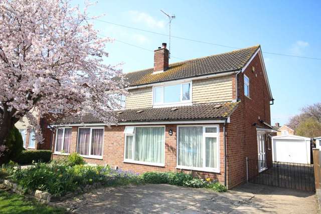  Image of 3 bedroom Semi-Detached house for sale in New Meadow Aylesbury HP21 at New Meadow Bedgrove Aylesbury, HP21 7AN