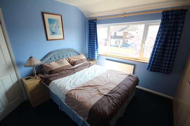  Image of 3 bedroom Semi-Detached house for sale in New Meadow Aylesbury HP21 at New Meadow Bedgrove Aylesbury, HP21 7AN