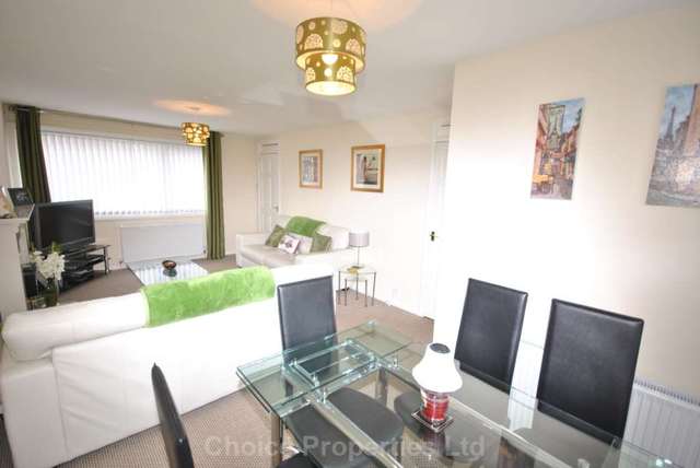  Image of 4 bedroom Terraced house for sale in Newark Kilwinning KA13 at Newark  Kilwinning, KA13 6NA