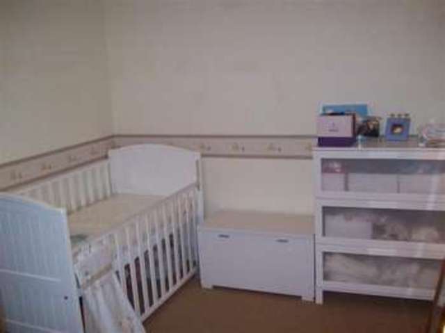  Image of 2 bedroom Terraced house to rent in Newcombe Road Northampton NN5 at St James Northampton Northamptonshire, NN5 7AZ