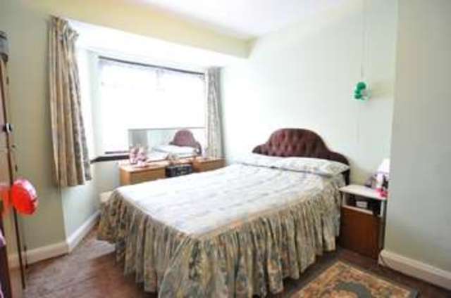  Image of 3 bedroom Semi-Detached house for sale in Newlands Road Stirchley Birmingham B30 at Newlands Road  Birmingham, B30 2RL