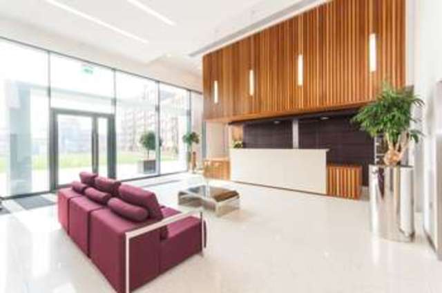  Image of 2 bedroom Flat to rent in Jefferson Plaza London E3 at Marner Point  Bow, E3 3QE