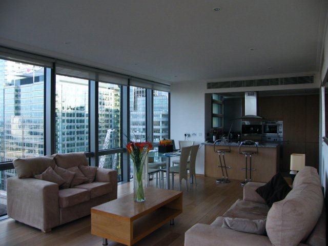  Image of 2 bedroom Flat to rent in Hertsmere Road London E14 at Docklands  London, E14 4ED