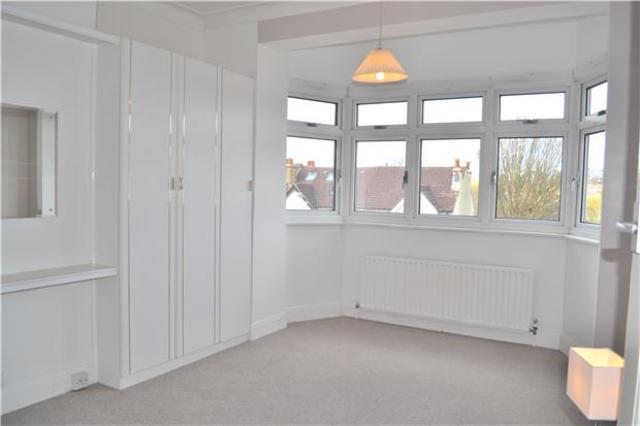  Image of 3 bedroom Semi-Detached house to rent in Normandy Avenue Barnet EN5 at Barnet Hertfordshire Barnet, EN5 2HX