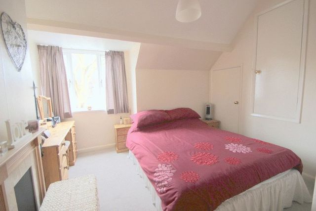  Image of 2 bedroom Terraced house for sale in Oak Road Tiddington Stratford-upon-Avon CV37 at Oak Road Tiddington Stratford-Upon-Avon, CV37 7BU