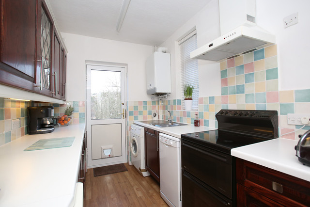 Image of 3 bedroom Semi-Detached house for sale in Oaks Road Kenley CR8 at Oaks Road  Kenley, CR8 5NZ