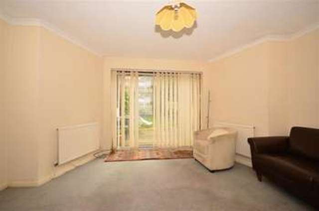  Image of 4 bedroom Terraced house for sale in Orange Terrace Rochester ME1 at Rochester Kent Rochester, ME1 1XE