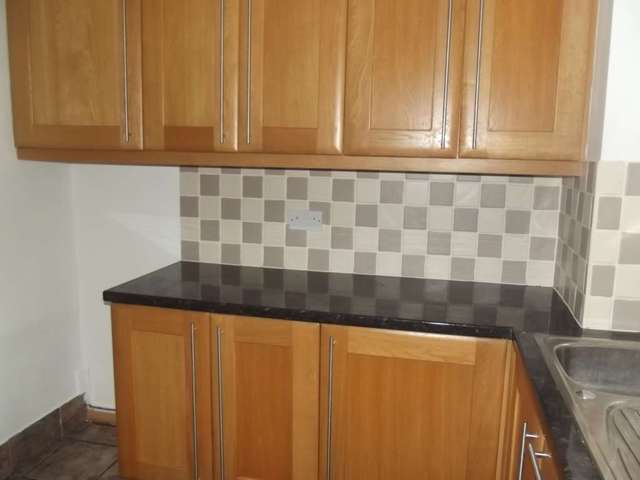  Image of 3 bedroom Apartment to rent in Ordnance Road London SE18 at Ordnance Road Woolwich London, SE18 3SP