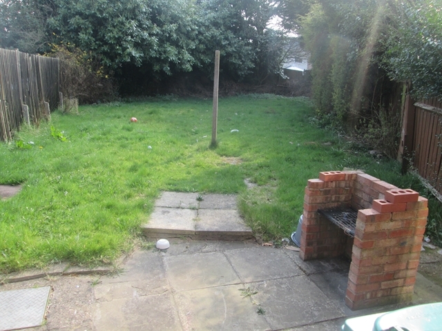  Image of 3 bedroom Terraced house to rent in Overton Grove Birmingham B27 at Overton Grove Acocks Green Birmingham, B27 7LP