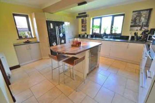  Image of 4 bedroom Detached house for sale in Paddocks View Long Eaton Nottingham NG10 at Paddocks View  Long Eaton, NG10 3QF