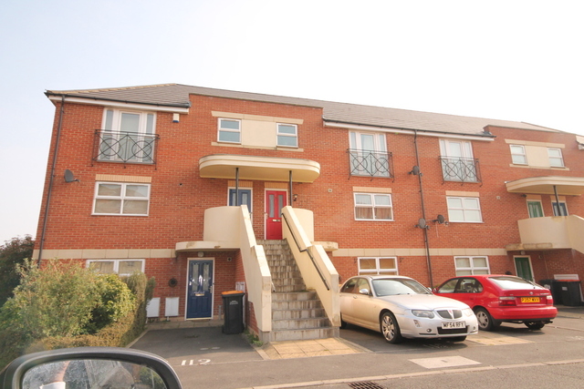  Image of 1 bedroom Apartment for sale in Palgrave Road Bedford MK42 at Beds  Bedford, MK42 9DN