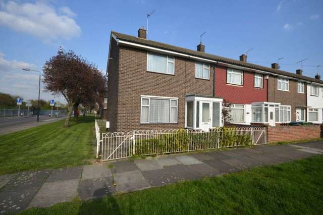  Image of 2 bedroom End of Terrace for sale in Panfield Road London SE2 at Panfield Road Abbey Wood London, SE2 9DF