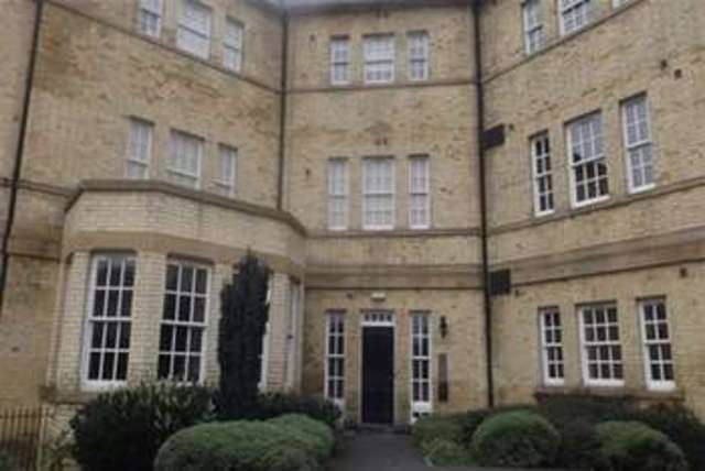  Image of 1 bedroom Flat to rent in Tuke Grove Wakefield WF1 at Wakefield, WF1 4AF