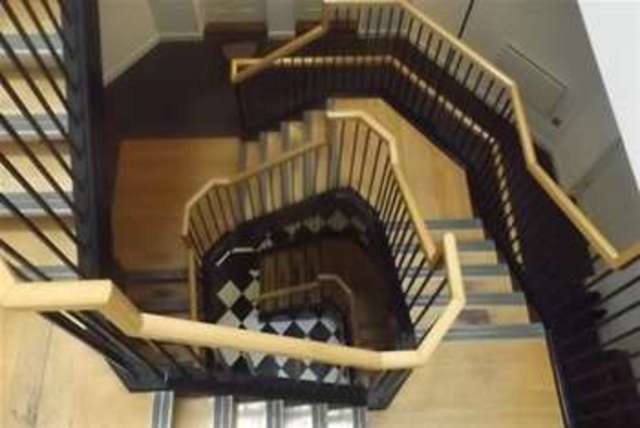 Image of 1 bedroom Flat to rent in Tuke Grove Wakefield WF1 at Wakefield, WF1 4AF