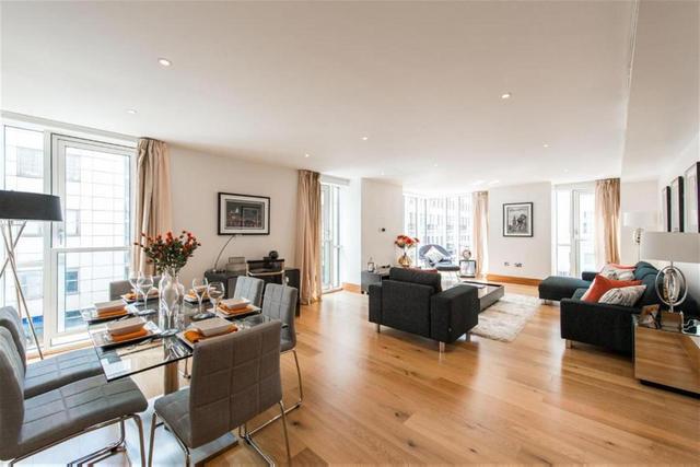  Image of 3 bedroom Flat to rent in Baker Street London NW1 at 219-225 Baker Street London Marylebone, NW1 6XE