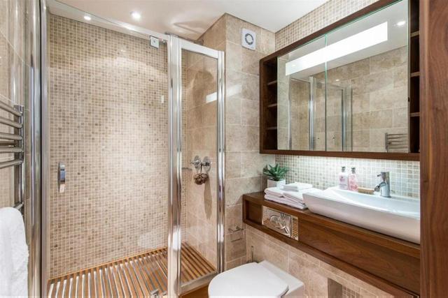  Image of 3 bedroom Flat to rent in Baker Street London NW1 at 219-225 Baker Street London Marylebone, NW1 6XE