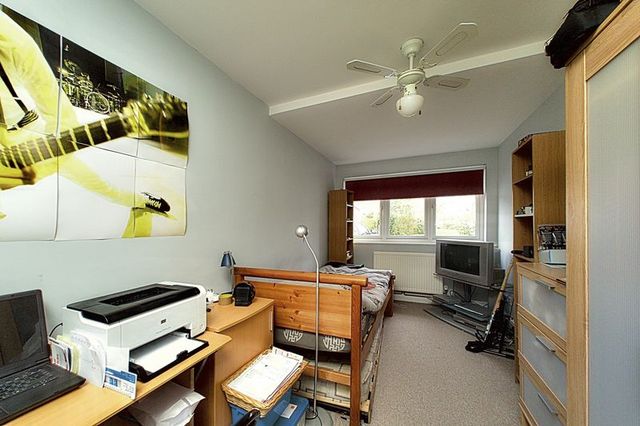  Image of 4 bedroom Detached house for sale in Peacock Close Chichester PO19 at Peacock Close  Chichester, PO19 6YD