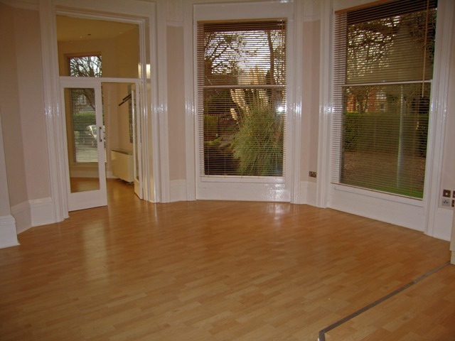  Image of 1 bedroom Flat to rent in Pearson Park Hull HU5 at Hull, HU5 2TD